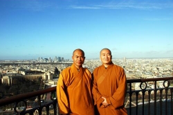 Maître Shi Heng Jun avec Maître Shi De Yang à Paris