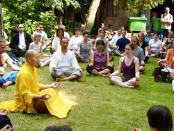 Maître Shi Heng Jun en Inde avec son Maître Shi Yan Fo