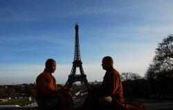 Maître Shi Heng Jun avec Maître Shi De Yang à Paris
